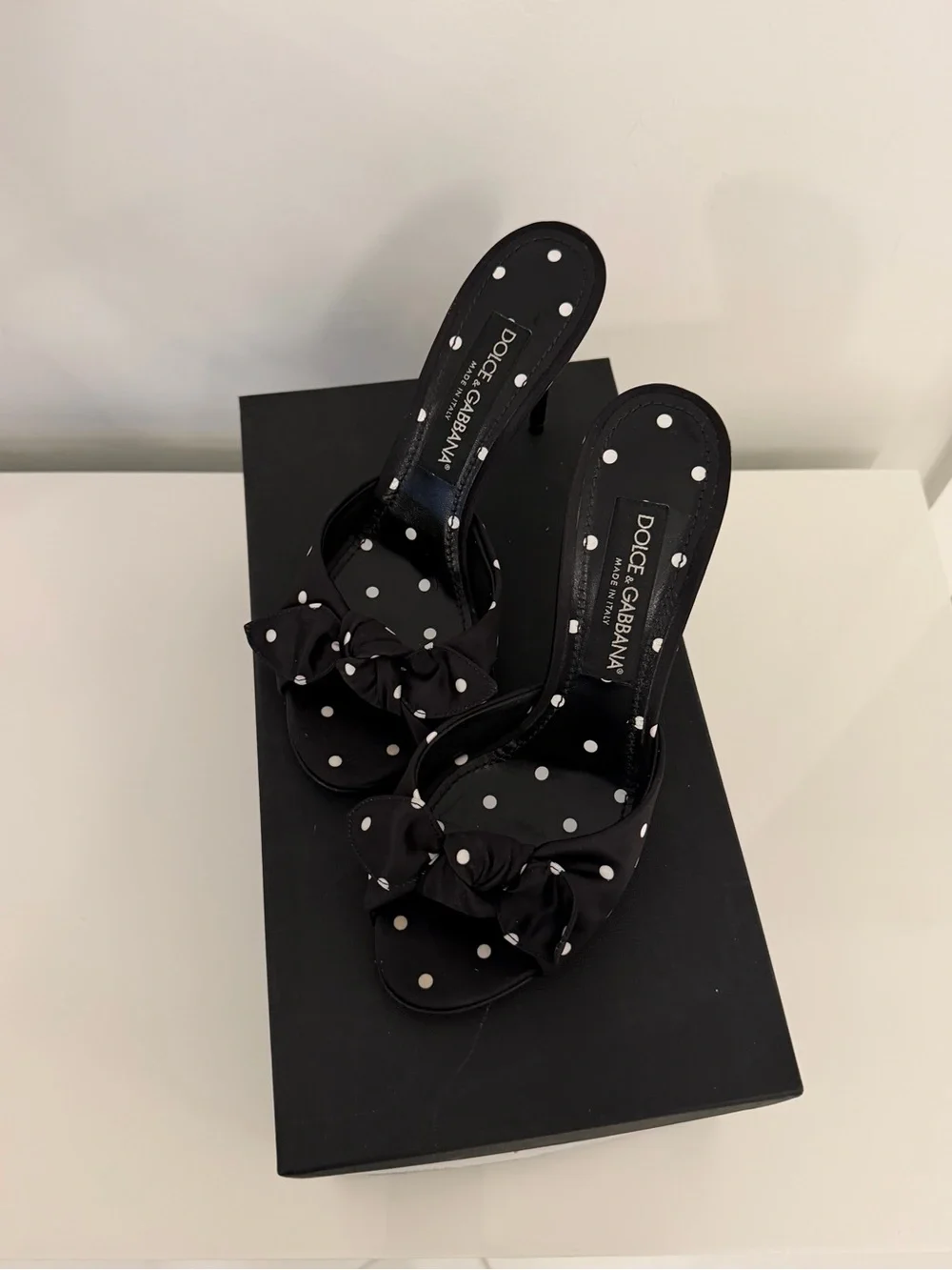 Dolce & Gabbana Black Polka Dot Bow Mules - Picture 1 of 9